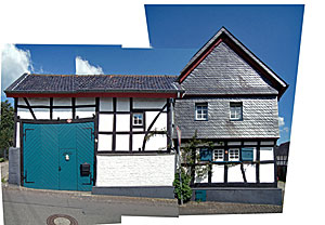 Ansichtsskizze des Eifelkrippenhaus
